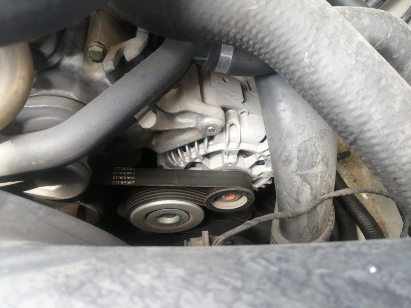 Recambio de alternador para bmw serie 5 berlina (e39) 525tds referencia OEM IAM   