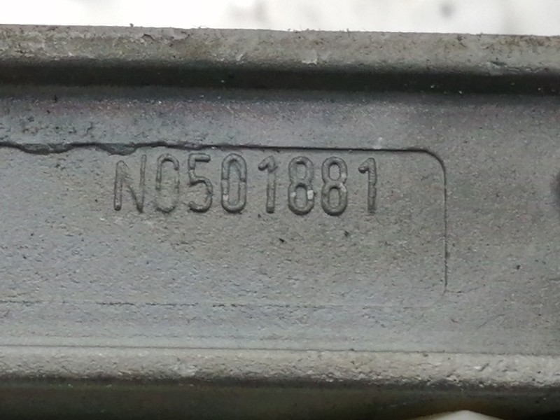 Recambio de conmutador de arranque para opel astra gtc 1.9 cdti referencia OEM IAM N0501882 2421430 N0501881