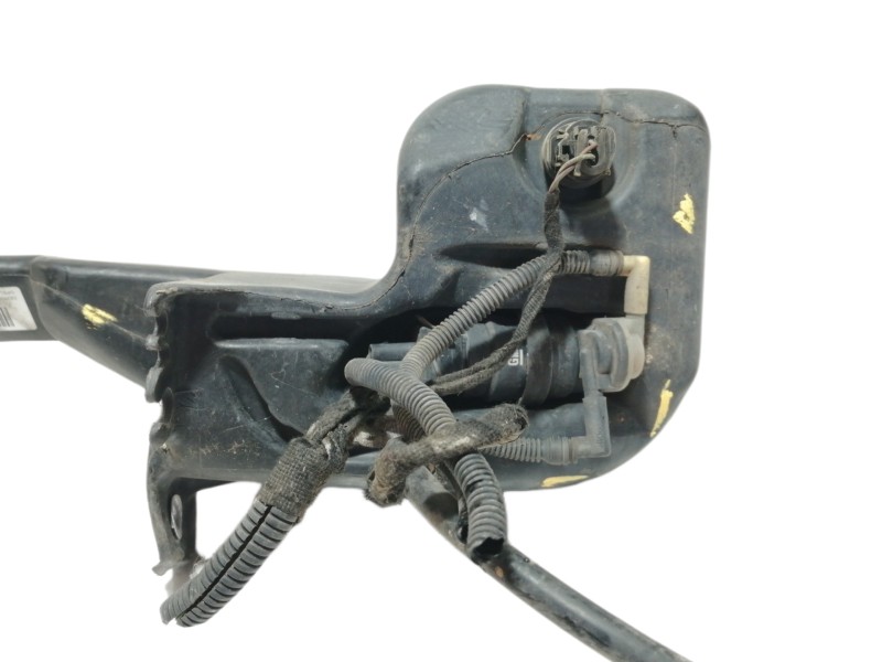 Recambio de deposito limpia para opel astra gtc 1.9 cdti referencia OEM IAM   