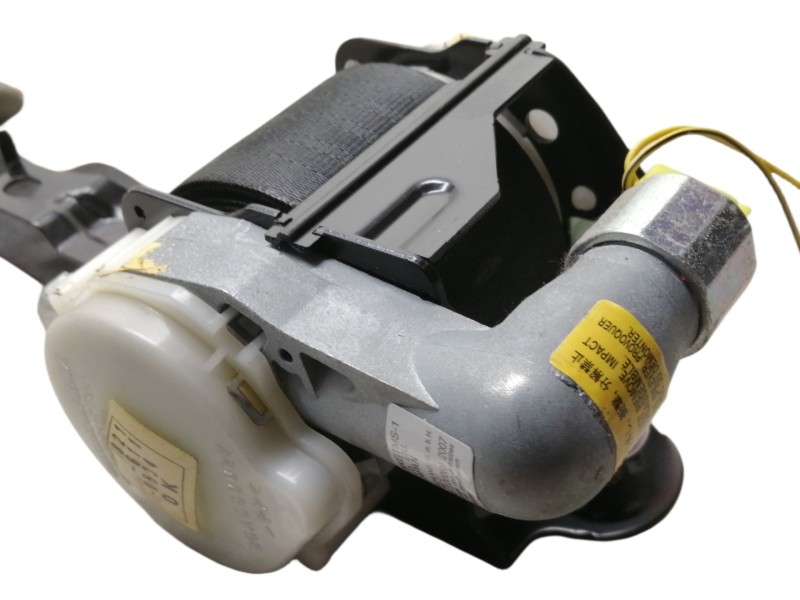 Recambio de cinturon seguridad delantero derecho para mazda 2 lim. (de) 1.3 style (5-ptas.) referencia OEM IAM D65157L30A01  