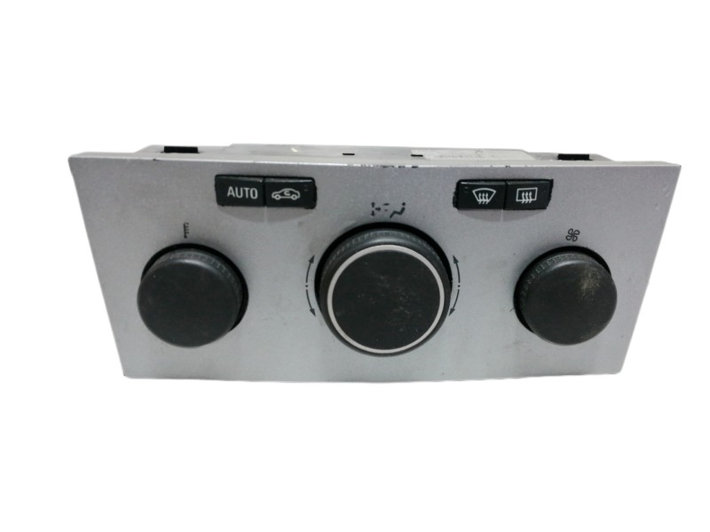 Recambio de mando calefaccion / aire acondicionado para opel astra gtc 1.9 cdti referencia OEM IAM   