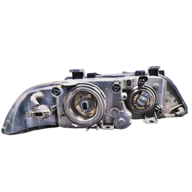 Recambio de faro izquierdo para bmw serie 5 berlina (e39) 525tds referencia OEM IAM 63128362463 PARA PULIR 15213900LI