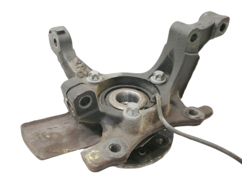 Recambio de mangueta delantera izquierda para opel astra gtc 1.9 cdti referencia OEM IAM 13156047  