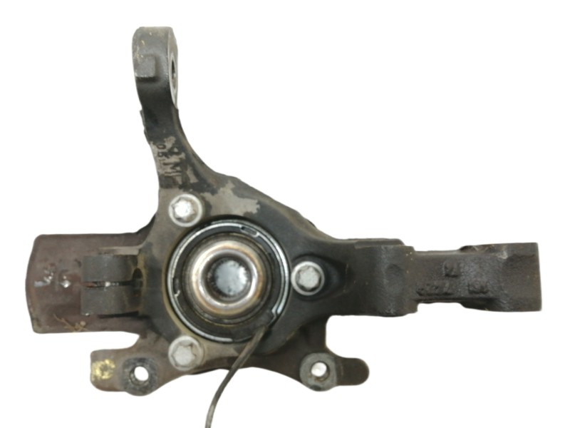 Recambio de mangueta delantera izquierda para opel astra gtc 1.9 cdti referencia OEM IAM 13156047  