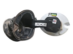 Recambio de tapa exterior combustible para ford kuga (cbs) trend referencia OEM IAM CV44S27936AC   2
