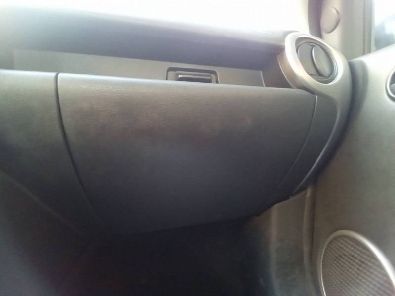 Recambio de guantera para mazda 2 lim. (de) 1.3 style (5-ptas.) referencia OEM IAM DF7164161 K4366 