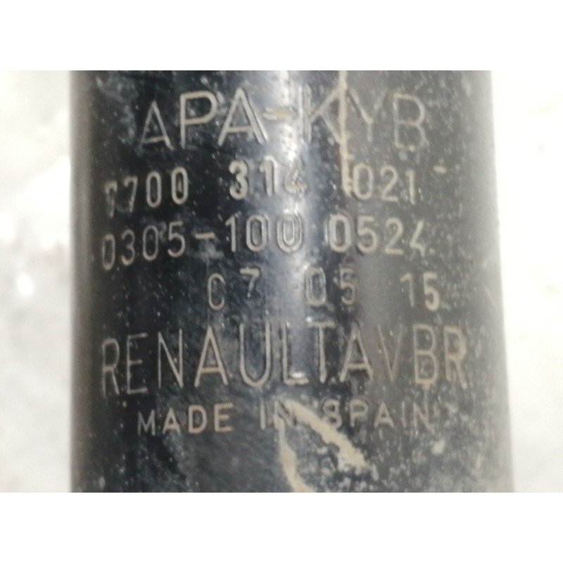 Recambio de amortiguador delantero derecho para nissan kubistar (x76) pro (l1) referencia OEM IAM 7700314021 03051000524 