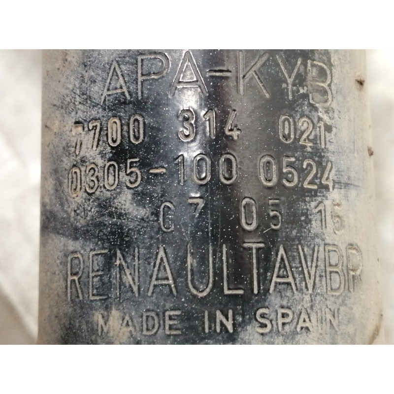 Recambio de amortiguador delantero izquierdo para nissan kubistar (x76) pro (l1) referencia OEM IAM 7700314021 03051000524 