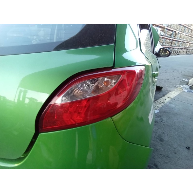 Recambio de piloto trasero derecho para mazda 2 lim. (de) 1.3 style (5-ptas.) referencia OEM IAM D65151150 K2442 