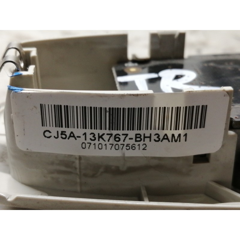 Recambio de luz interior para ford kuga (cbs) 1.5 tdci cat referencia OEM IAM CJ5A13K767BH3AM1 07107075612 TRASERA