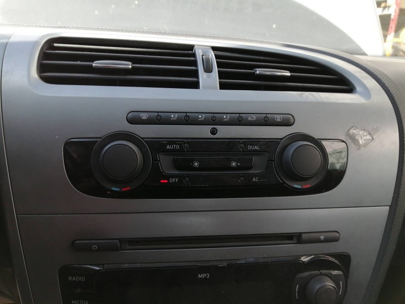 Recambio de mando calefaccion / aire acondicionado para seat leon (1p1) reference referencia OEM IAM 5P0907044M 5HB01017004 1711