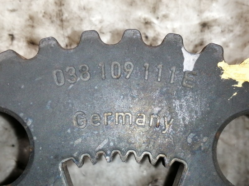 Recambio de polea arbol levas para audi a4 avant (8e) 2.0 tdi referencia OEM IAM 033109111E  