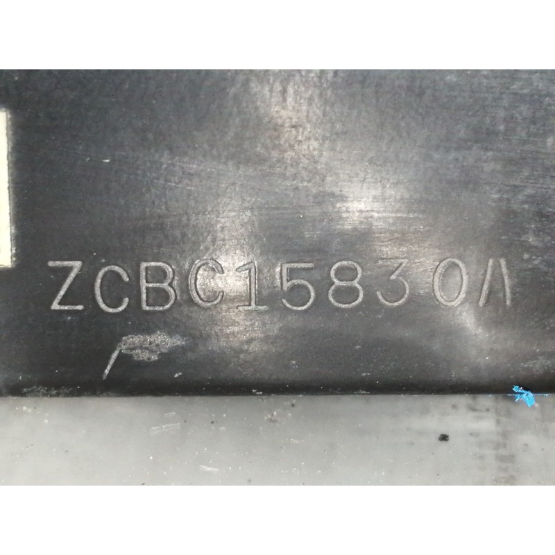 Recambio de condensador / radiador aire acondicionado para iveco camion 60e12 lm3c6012 referencia OEM IAM ZCBC15830 CLIM90 