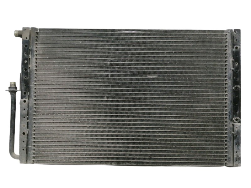Recambio de condensador / radiador aire acondicionado para iveco camion 60e12 lm3c6012 referencia OEM IAM ZCBC15830 CLIM90 