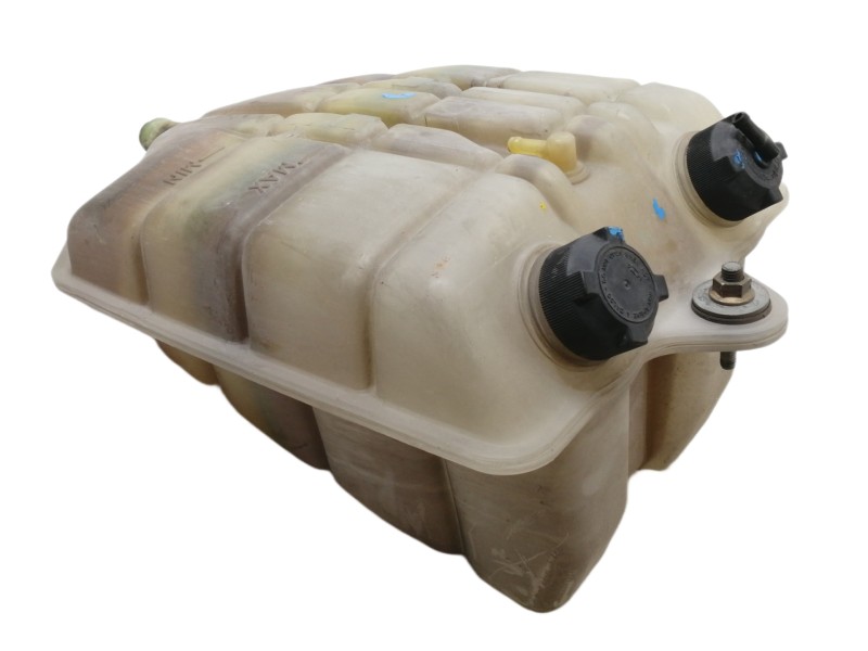 Recambio de deposito expansion para iveco camion 60e12 lm3c6012 referencia OEM IAM 98426669  