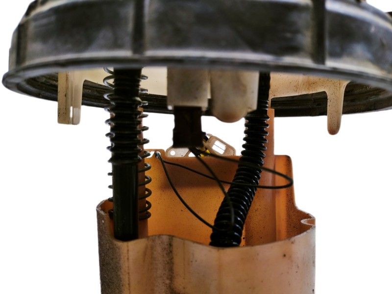 Recambio de aforador para peugeot 407 sr confort referencia OEM IAM 0973130990103  