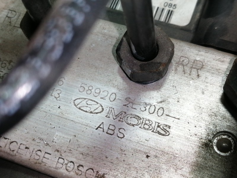 Recambio de abs para hyundai i30 classic referencia OEM IAM 0265800639 589202L300 0265231956