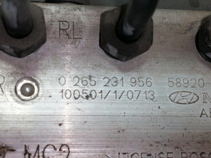 Recambio de abs para hyundai i30 classic referencia OEM IAM 0265800639 589202L300 0265231956