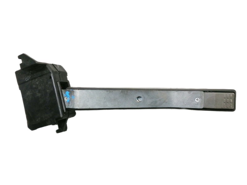 Recambio de mando limpia para iveco camion 60e12 lm3c6012 referencia OEM IAM B883  