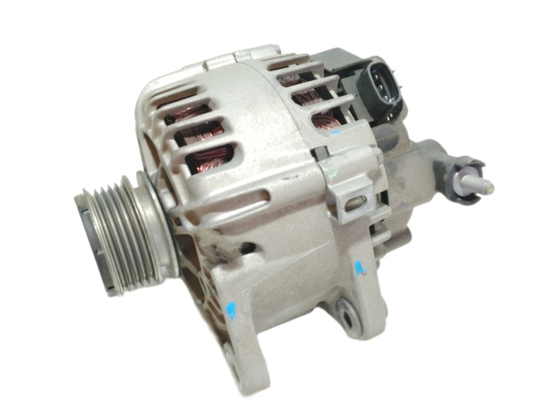 Recambio de alternador para hyundai i30 classic referencia OEM IAM 373002A600 TG12C090 2607316D