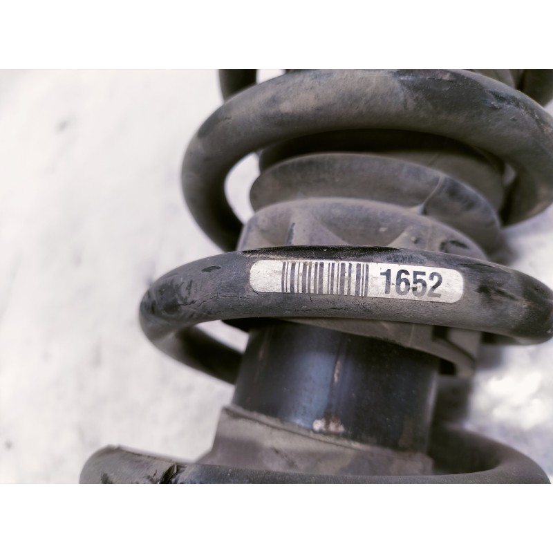 Recambio de amortiguador trasero derecho para peugeot 407 sr confort referencia OEM IAM 5206AY  