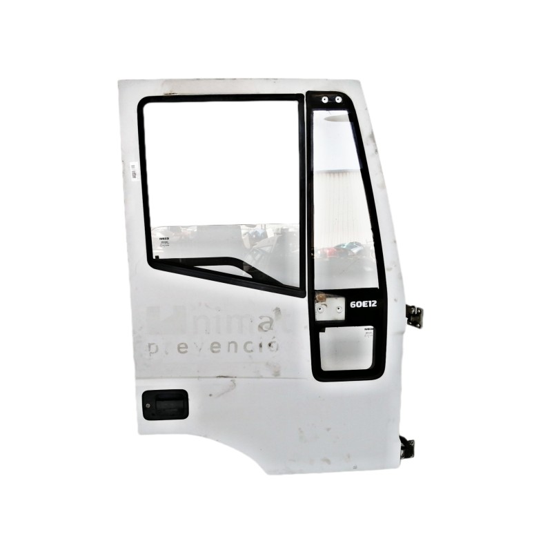 Recambio de puerta delantera derecha para iveco camion 60e12 lm3c6012 referencia OEM IAM COMPLETA  