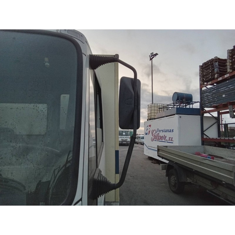 Recambio de retrovisor izquierdo para iveco camion 60e12 lm3c6012 referencia OEM IAM 99457476 E339267 E335433 