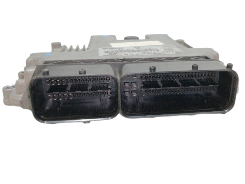 Recambio de centralita motor uce para hyundai i30 classic referencia OEM IAM 0281017208 1039S41592 / 13600197 BOSCH / 391142A411