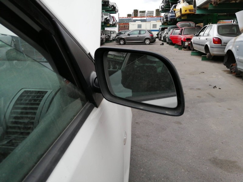 Recambio de retrovisor derecho para volkswagen polo (9n1) conceptline referencia OEM IAM 6Q1857508G  ELECTRICO 5 CABLES