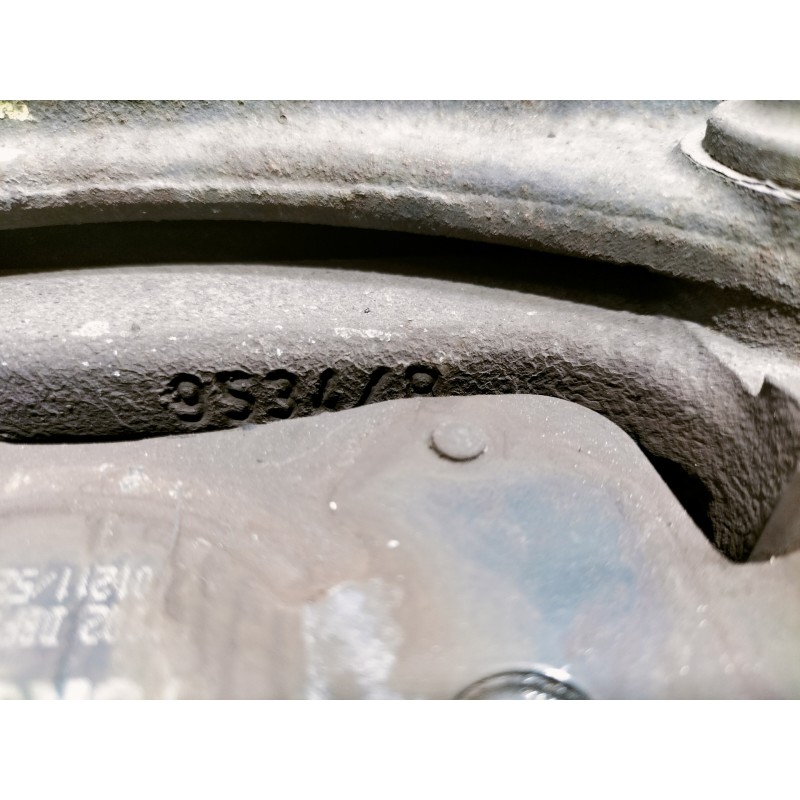 Recambio de mangueta delantera izquierda para peugeot 407 sr confort referencia OEM IAM 364680  