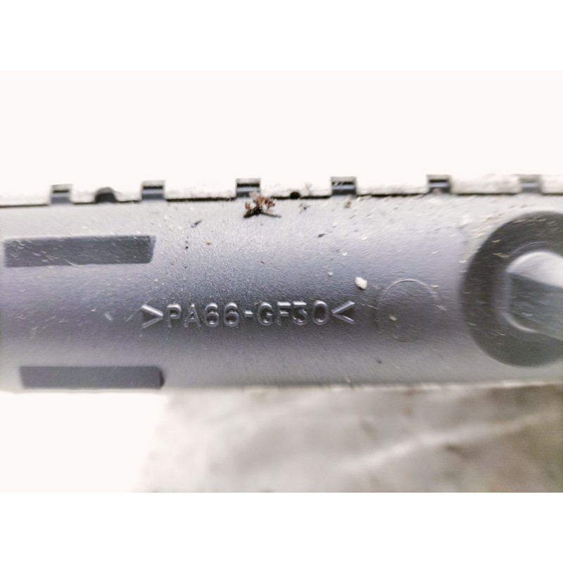 Recambio de radiador agua para peugeot 407 sr confort referencia OEM IAM 1330V3  