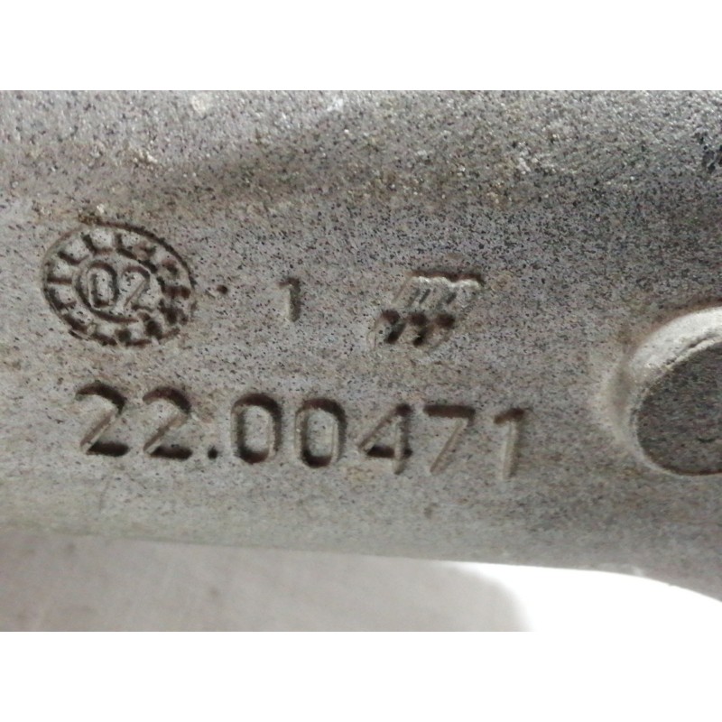 Recambio de intercooler para nissan atleon 120 referencia OEM IAM 13003005SF 2200471 