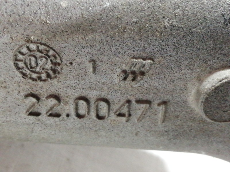 Recambio de intercooler para nissan atleon 120 referencia OEM IAM 13003005SF 2200471 