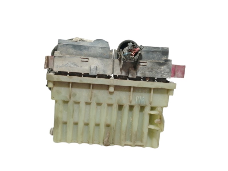 Recambio de centralita motor uce para opel zafira a elegance referencia OEM IAM 09136989 61401444E 