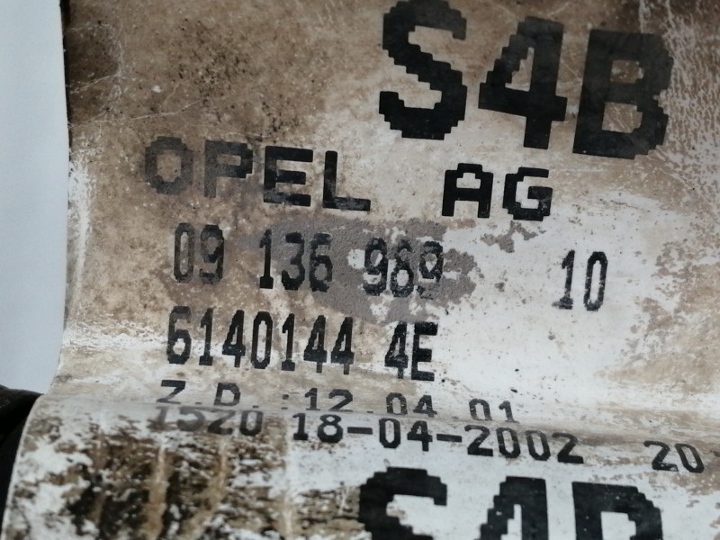 Recambio de centralita motor uce para opel zafira a elegance referencia OEM IAM 09136989 61401444E 