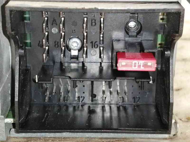 Recambio de sistema audio / radio cd para peugeot 407 sr confort referencia OEM IAM 9660647677 7645113693 