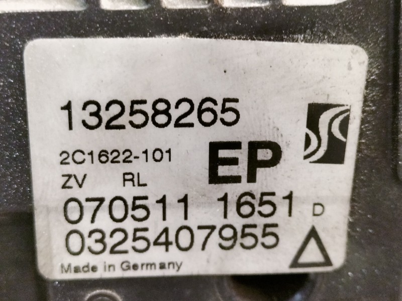 Recambio de cerradura puerta trasera izquierda para opel corsa d cmon referencia OEM IAM 13258265 0325407955 