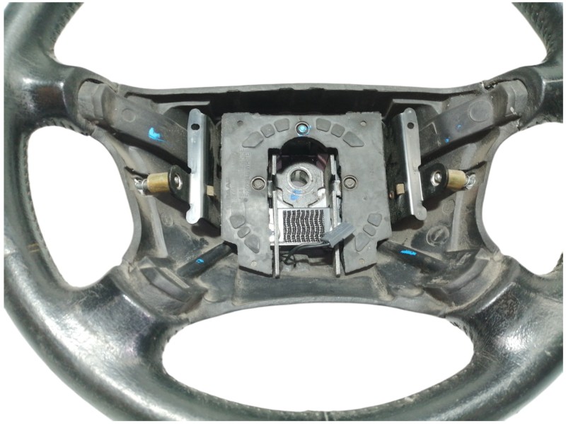Recambio de volante para saab 9-3 berlina 2.2 tid referencia OEM IAM 4532255  