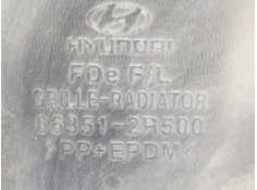 Recambio de rejilla delantera para hyundai i30 classic referencia OEM IAM 863512R500   2