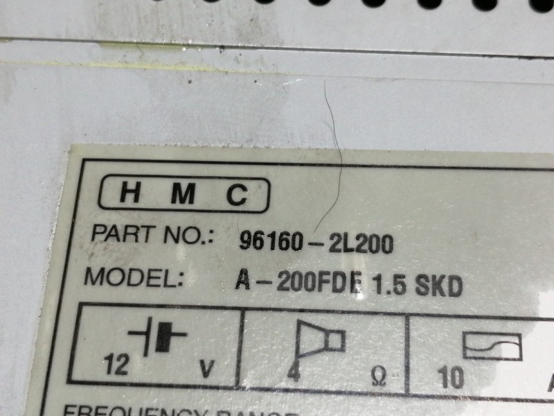 Recambio de sistema audio / radio cd para hyundai i30 classic referencia OEM IAM 961602L200 A200FDE 