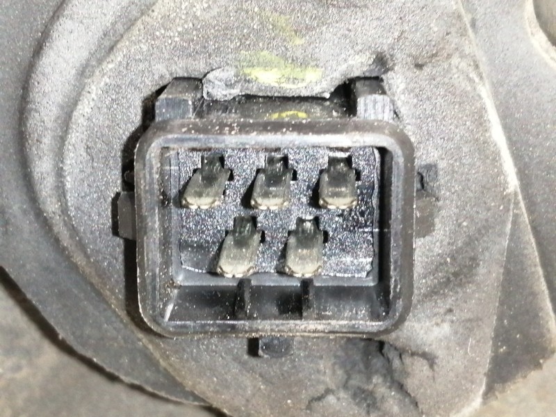 Recambio de retrovisor izquierdo para ford mondeo familiar (gd) ghia referencia OEM IAM 836047 K18B ELECTRICO