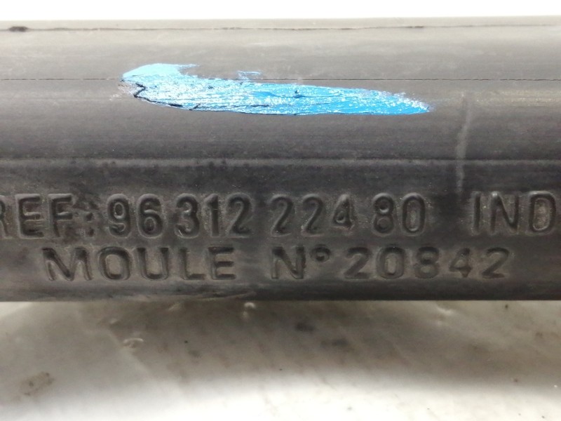 Recambio de tubo para peugeot 206 berlina 1.6 16v cat referencia OEM IAM 9631222480  