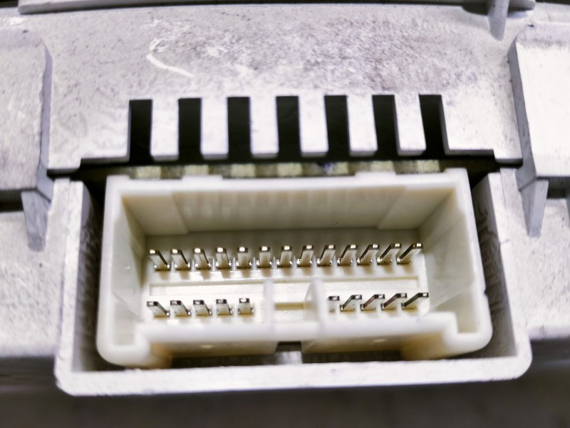 Recambio de cuadro instrumentos para chevrolet nubira berlina sx referencia OEM IAM 96804359  