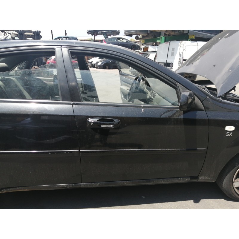 Recambio de puerta delantera derecha para chevrolet nubira berlina sx referencia OEM IAM COMPLETA  