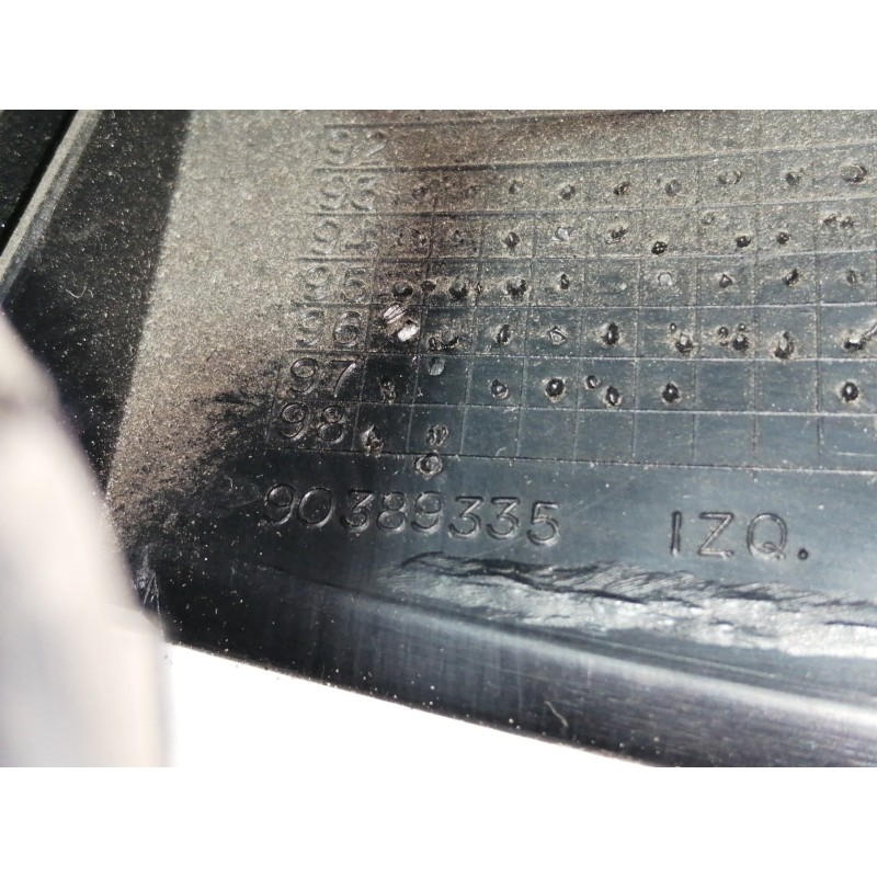 Recambio de mando elevalunas delantero izquierdo para opel corsa b eco referencia OEM IAM 90389335  