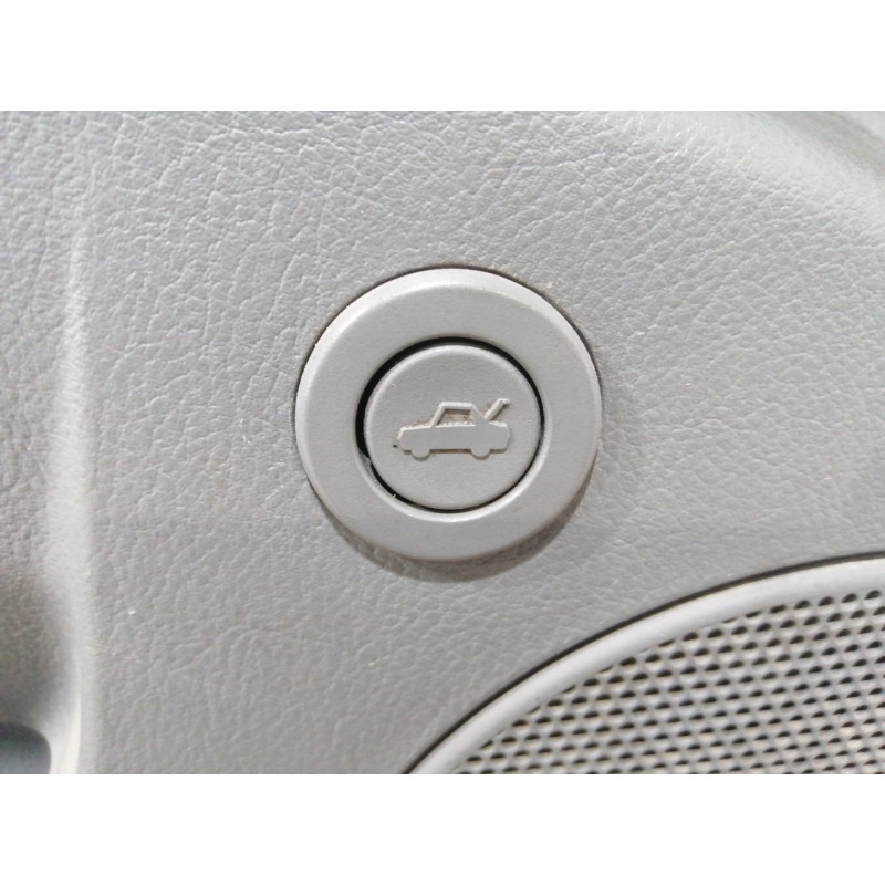 Recambio de puerta delantera izquierda para chevrolet nubira berlina sx referencia OEM IAM COMPLETA  