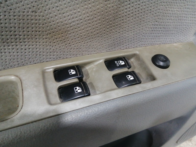 Recambio de puerta delantera izquierda para chevrolet nubira berlina sx referencia OEM IAM COMPLETA  