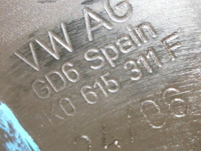 Recambio de mangueta delantera izquierda para volkswagen passat berlina (3c2) advance referencia OEM IAM 1K0615311F  