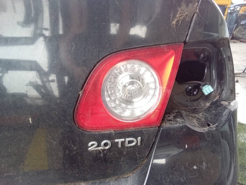 Recambio de piloto trasero derecho interior para volkswagen passat berlina (3c2) advance referencia OEM IAM 3C5945094  