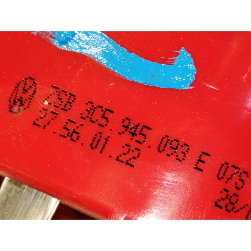 Recambio de piloto trasero izquierdo interior para volkswagen passat berlina (3c2) advance referencia OEM IAM 3C5945093  